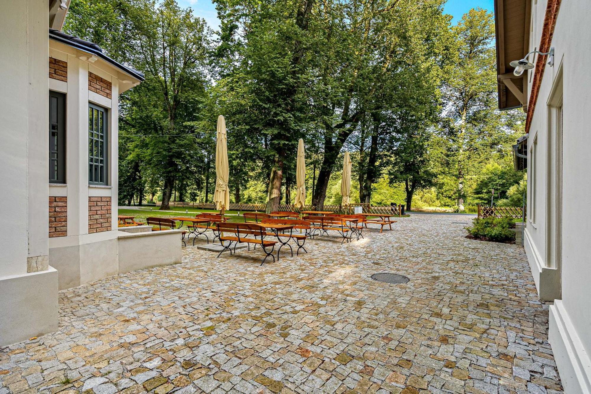 מלון ז'ינדריצ'וב הרדק Vyletni Restaurace Rudolfov מראה חיצוני תמונה
