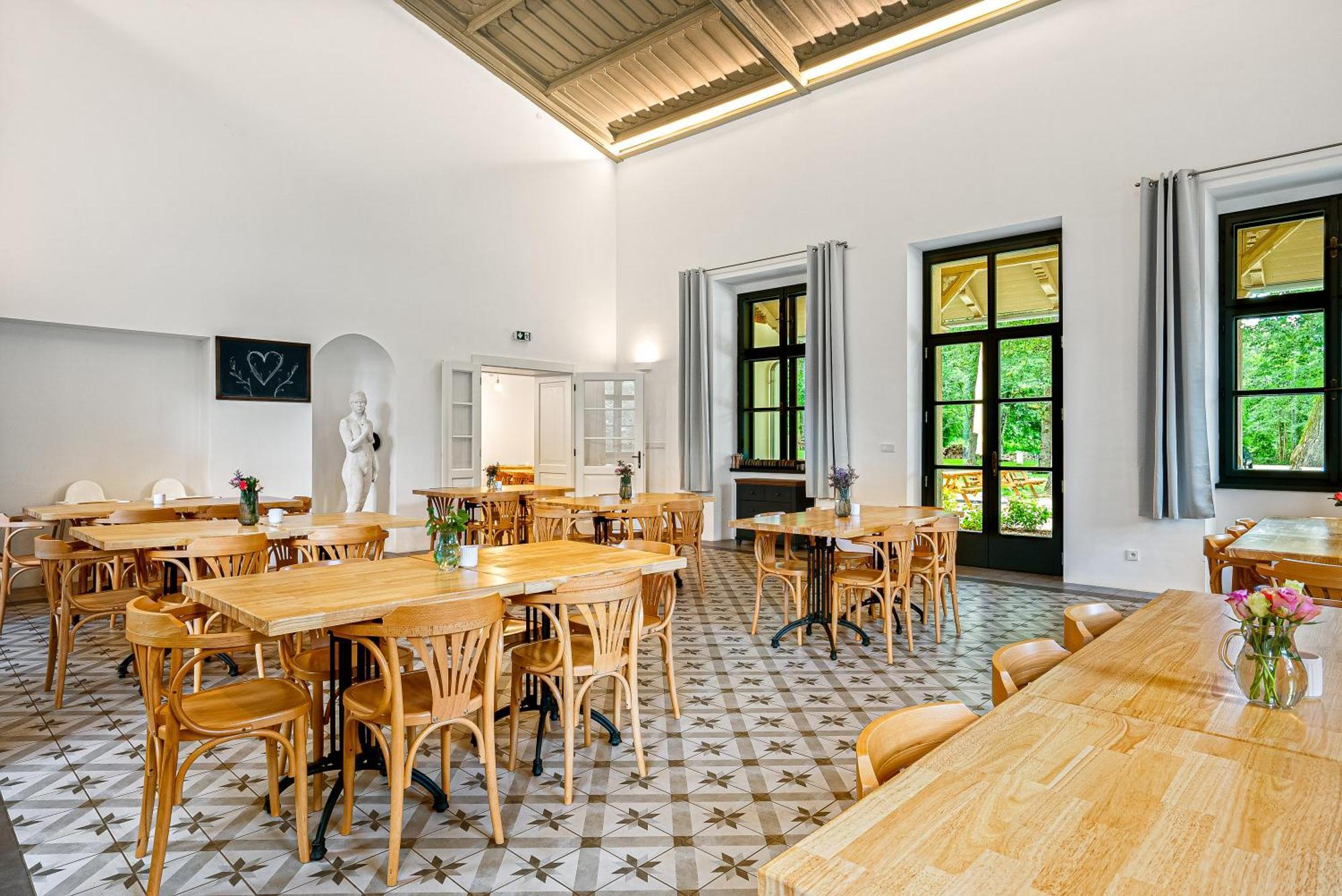 מלון ז'ינדריצ'וב הרדק Vyletni Restaurace Rudolfov מראה חיצוני תמונה